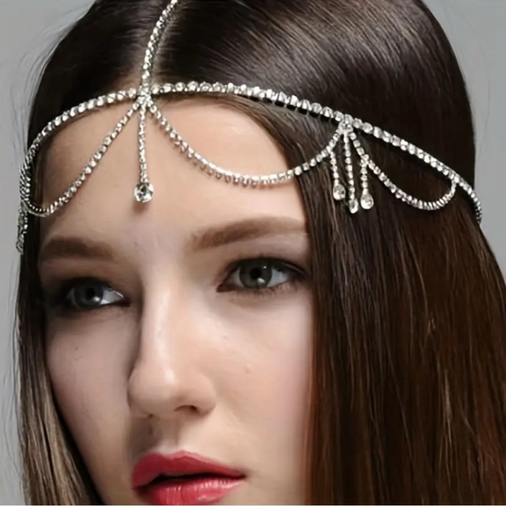 Vintage Rhinestones Chandelier Hair Chain
